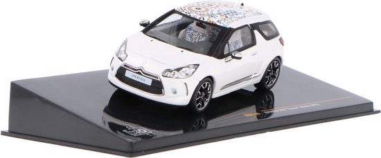 Citroen DS3 'Kenzo' Edition 2010 - 1:43 - IXO Models van Citroën