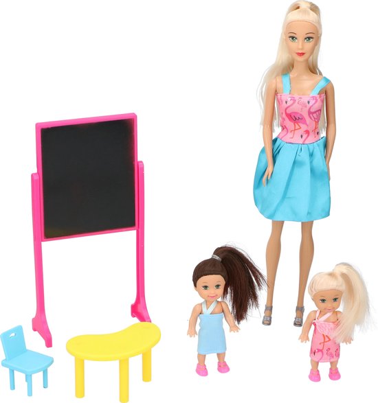 Eddy Toys Set Poppen - Thema School - 1 Grote Pop, 2 kleine Poppen - met Schoolbord, Tafel en Stoeltje - 29 CM van Eddy Toys