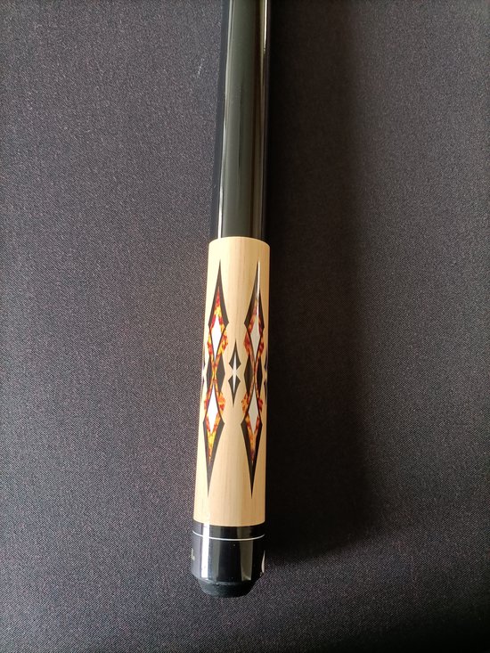 Set - II - poolcue + acc van Merkloos