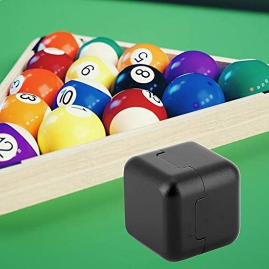 SnelShoppen - Snooker Pool Chalk Holder met Magneten, 3 Kleuren, Draagbaar en Duurzaam, Aluminium Billiard Cue, Chalkhouder, Sluitbare Kreide Case (Zw