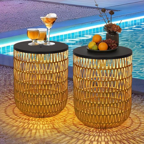 Solar Bijzettafel Outdoor Set van 2, Ronde Tuintafel Weerbestendig met Zonne-lamp, Boho Solar Outdoor Tafel, Kunststof Rattan Tafel met Zonne-lamp voor Buiten, Balkontafel, Bijzettafel Terras